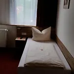 Alte Krone 2*
