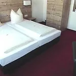 Hotel Alte Krone Tuebingen