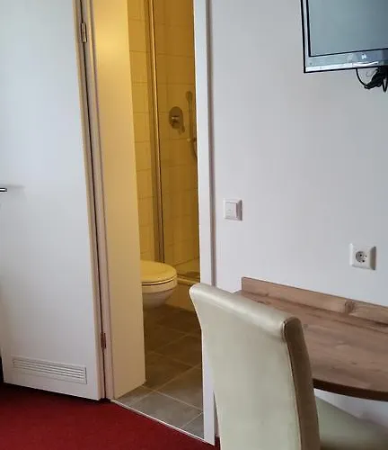 Alte Krone Szálloda Tübingen