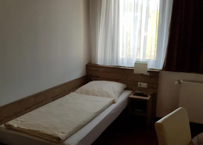 Alte Krone Szálloda 2*